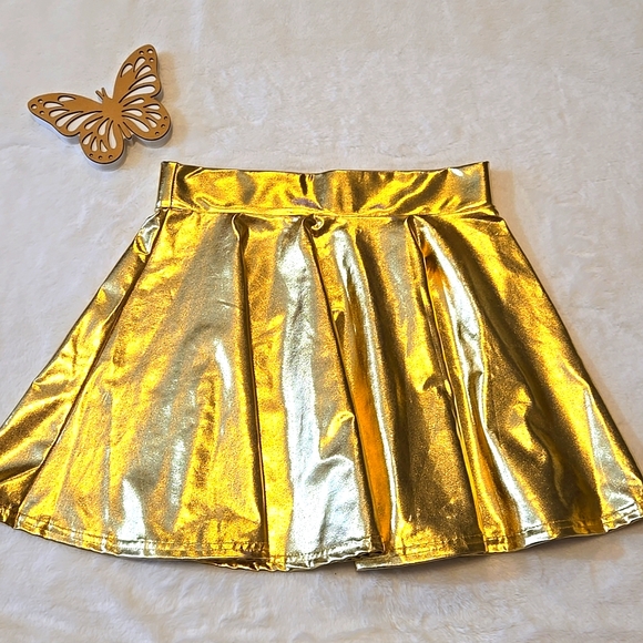 Urban Coco Metallic Gold Skater Skirt Size Medium - Picture 1 of 5
